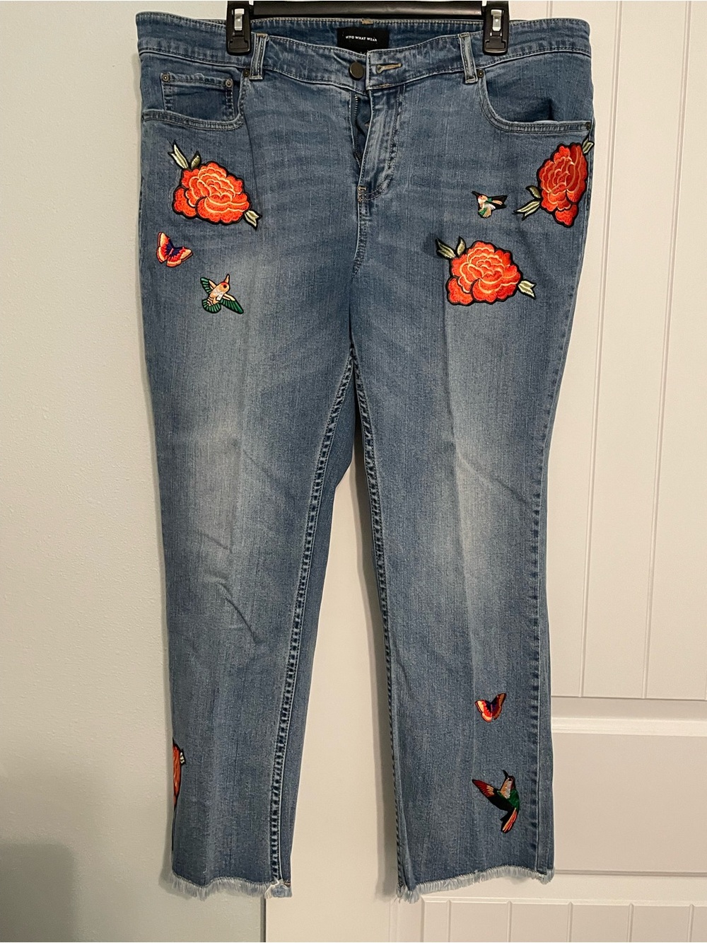 Who What Wear Blue Denim Ankle Jeans with Red Floral Embroidery Patches